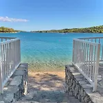 Seafront With Amazing View Apartamento *